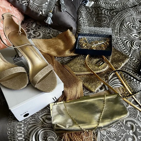 Accessories complete GOLD package. - Picture 2 of 2